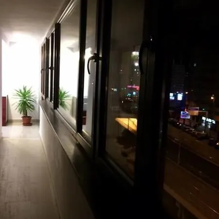 Charming Apartment Apartment Bucharest